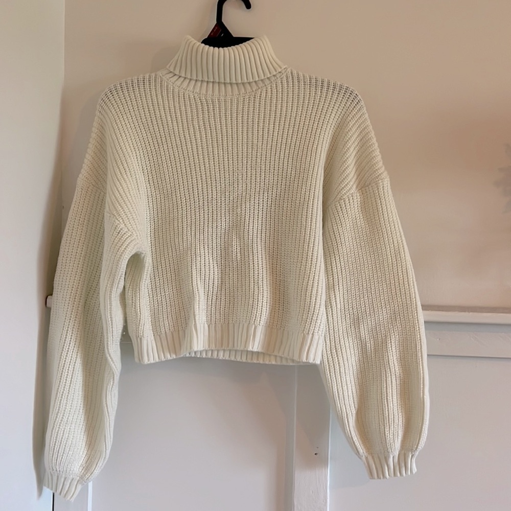 Zaful white turtle neck sweater
